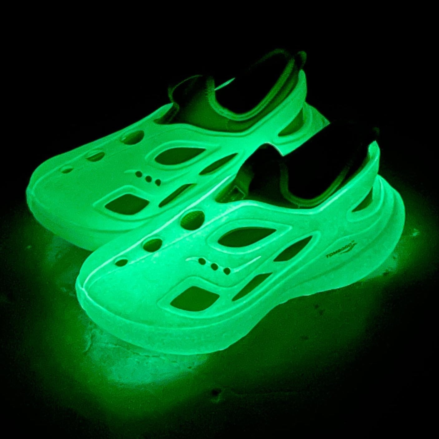 TOMBOGO x SAUCONY BUTTERFLY ("TOMBOGLOW" LIMITED EDITION)